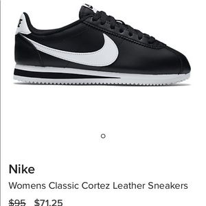 Classic NIKE Cortez Sneakers